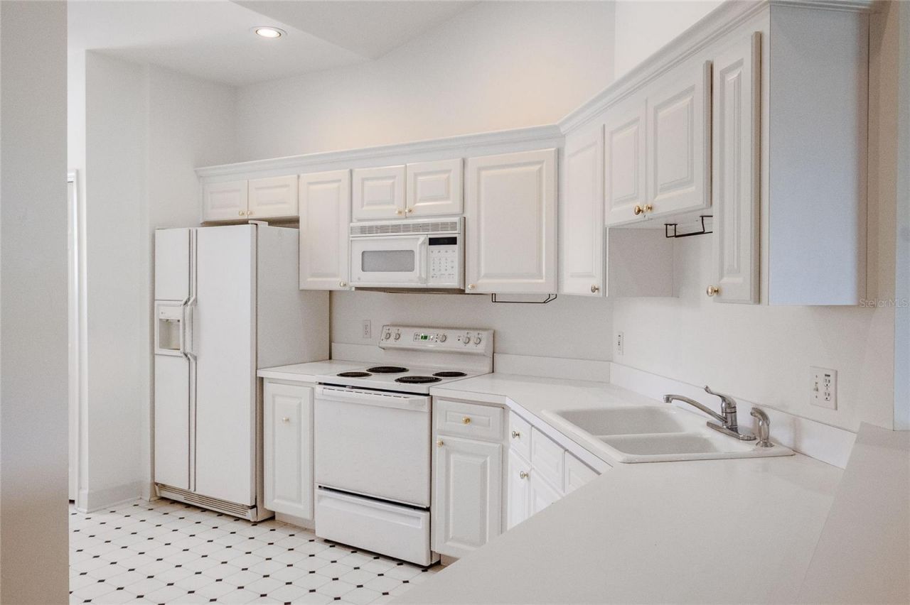 447 Enclave Place , Unit 447, Lakeland, FL 33803 Photo