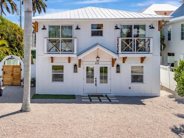 117 81ST STREET, HOLMES BEACH, FL 34217