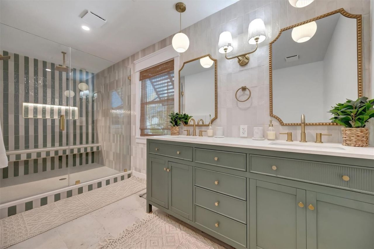 117 81st Street, Holmes Beach, FL 34217 Photo