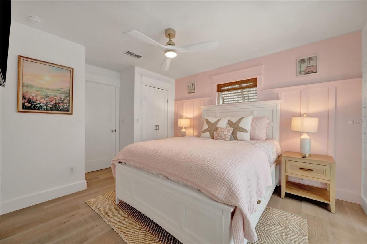 117 81st Street, Holmes Beach, FL 34217 Photo