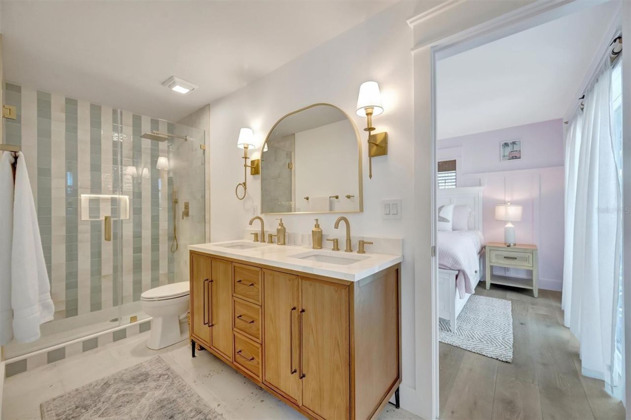 117 81st Street, Holmes Beach, FL 34217 Photo