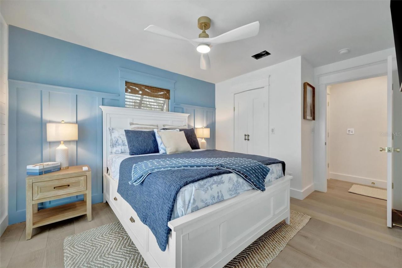 117 81st Street, Holmes Beach, FL 34217 Photo