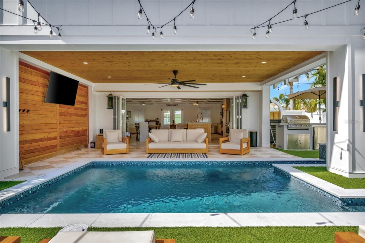 117 81st Street, Holmes Beach, FL 34217 Photo