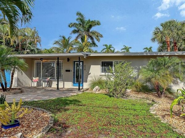 628 W OLYMPIA AVENUE , PUNTA GORDA, FL 33950