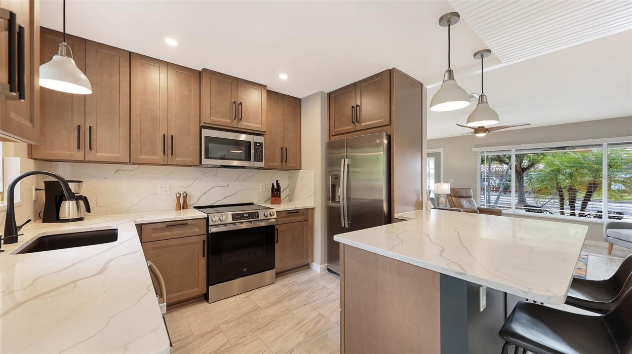 628 W Olympia Avenue , Punta Gorda, FL 33950 Photo