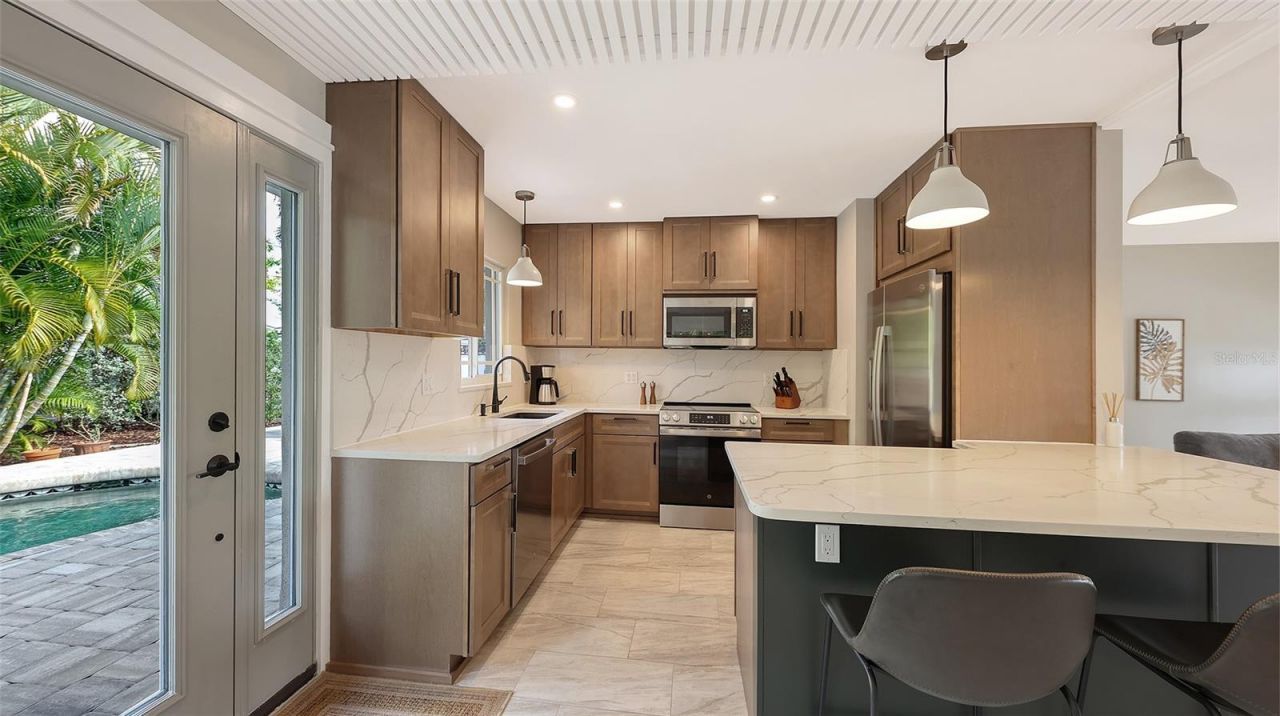 628 W Olympia Avenue , Punta Gorda, FL 33950 Photo