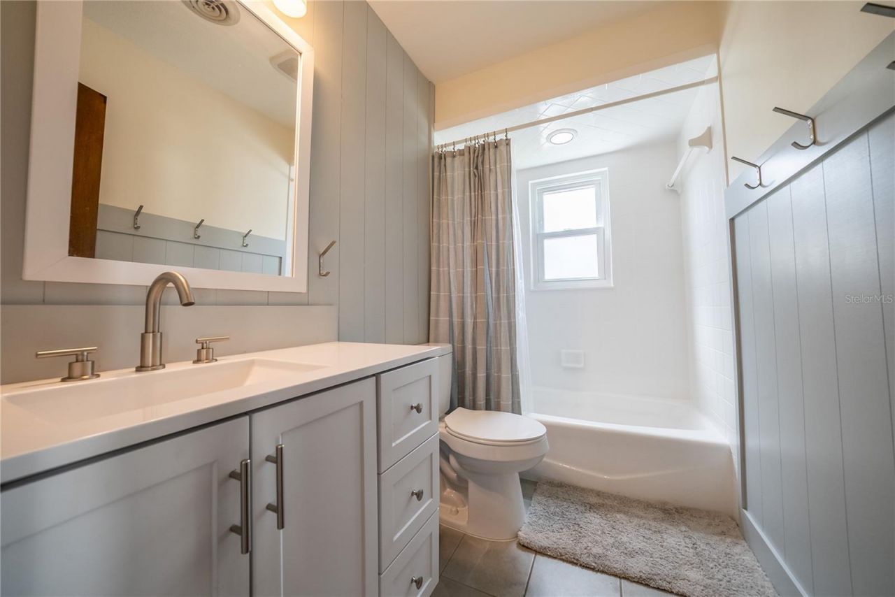 4235 SE 12th Place , Ocala, FL 34471 Photo