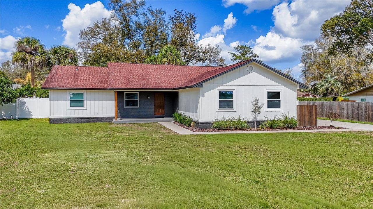4235 SE 12th Place , Ocala, FL 34471 Photo