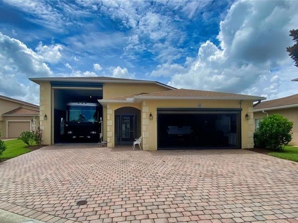 4152 LIMERICK DRIVE , LAKE WALES, FL 33859