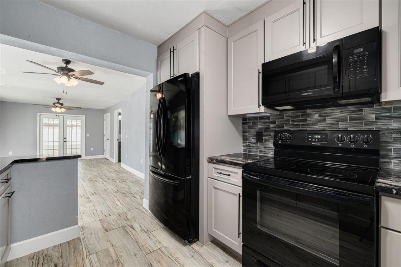 4608 30th Avenue N, Saint Petersburg, FL 33713 Photo