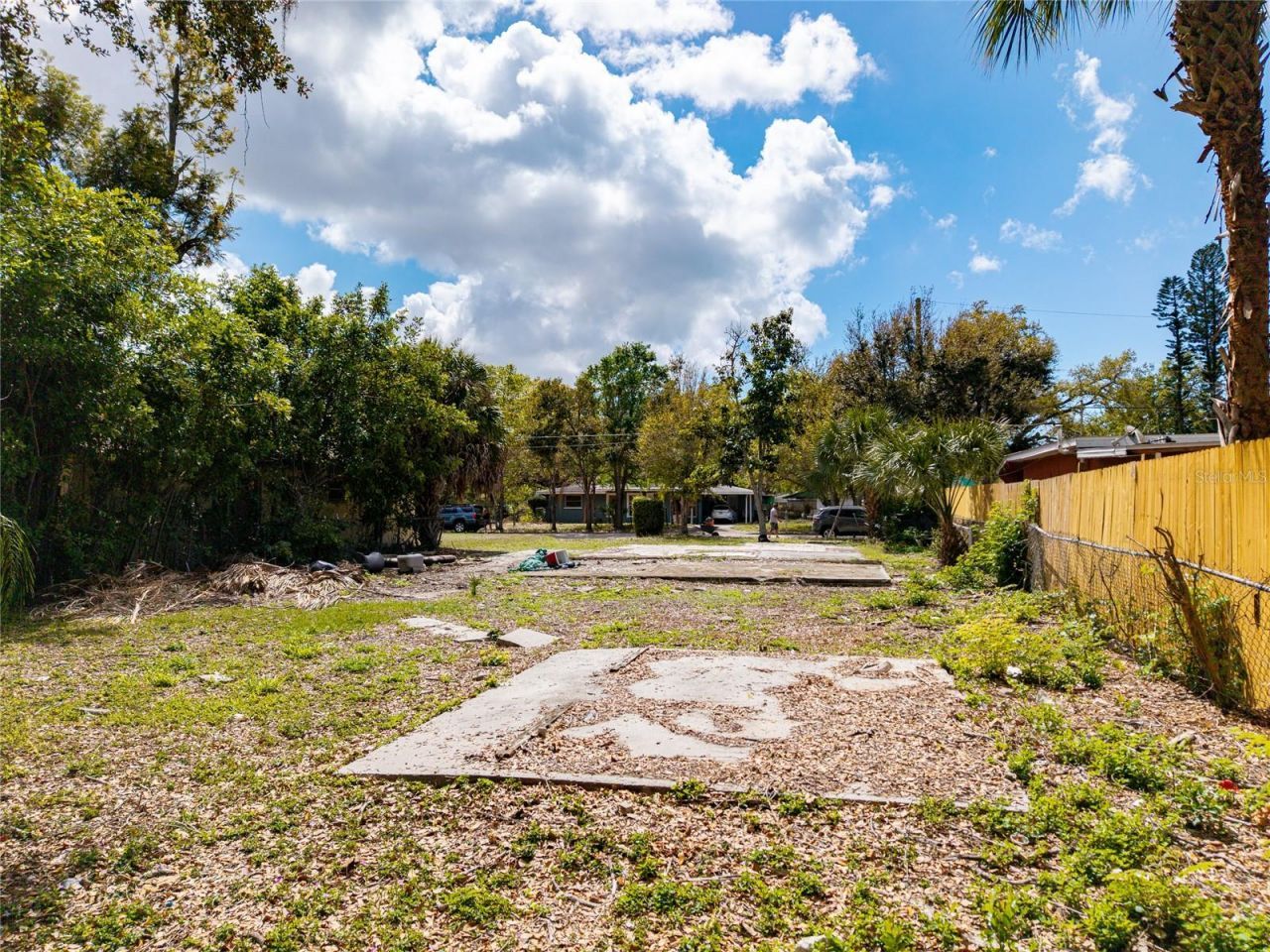 1107 Putnam Drive , Sarasota, FL 34234 Photo