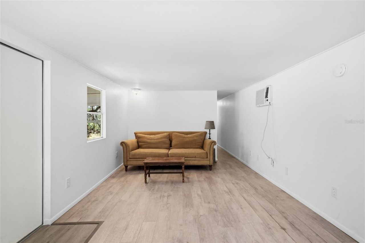 13401 Palm Drive , Astatula, FL 34705 Photo