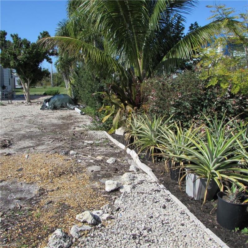 4958 Mullette Ln , Saint James City, FL 33956 Photo