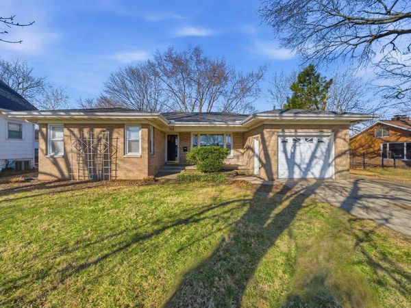 325 N ILLINOIS Avenue, Morton, IL 61550