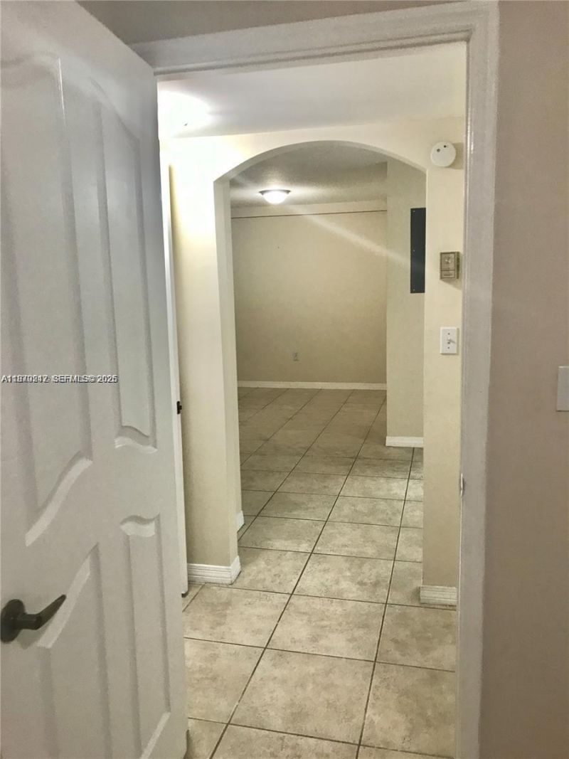 3201 W Flagler St, Unit 102, Miami, FL 33135 Photo