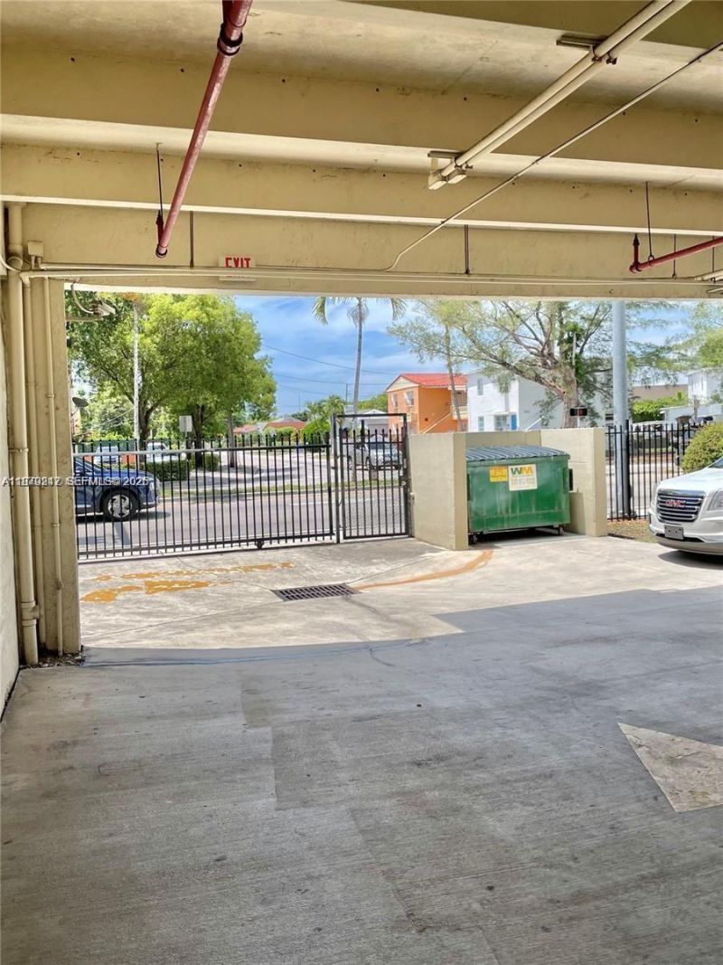 3201 W Flagler St, Unit 102, Miami, FL 33135 Photo