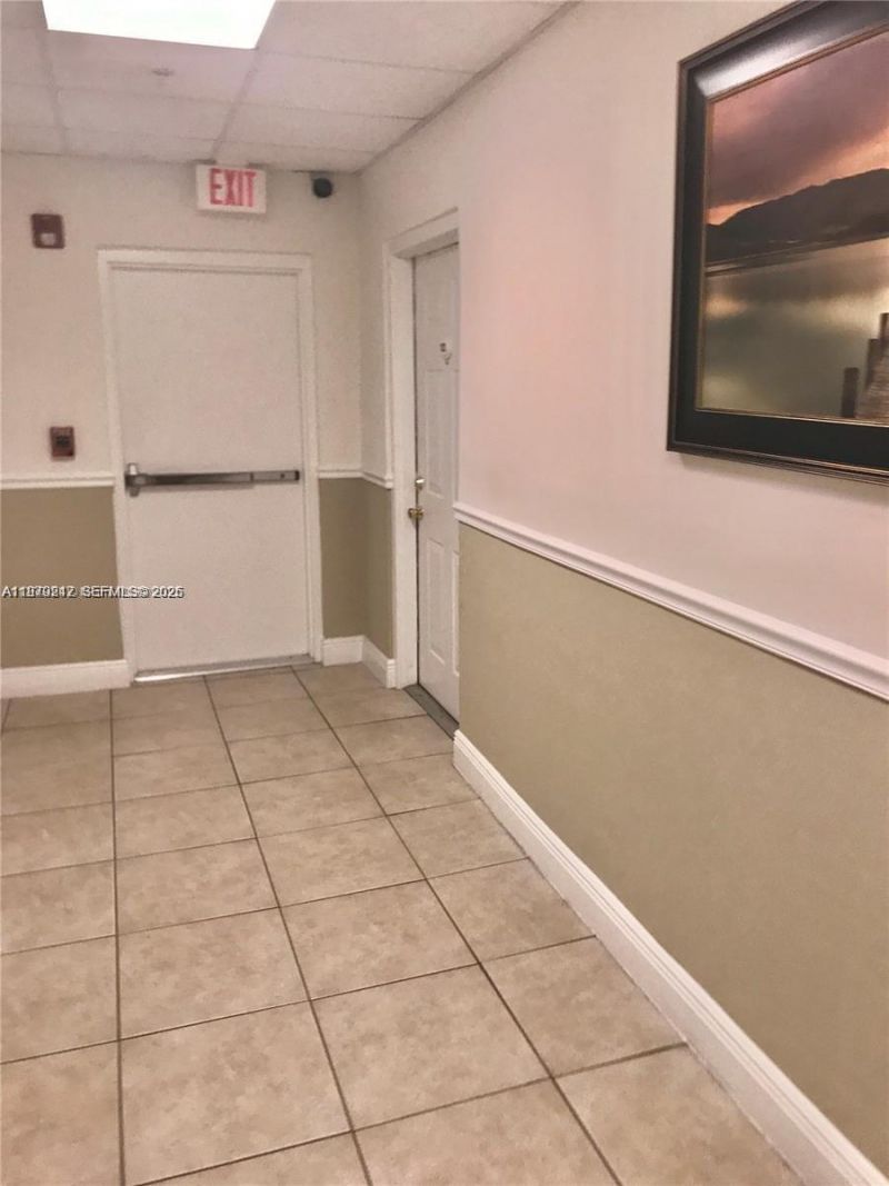 3201 W Flagler St, Unit 102, Miami, FL 33135 Photo
