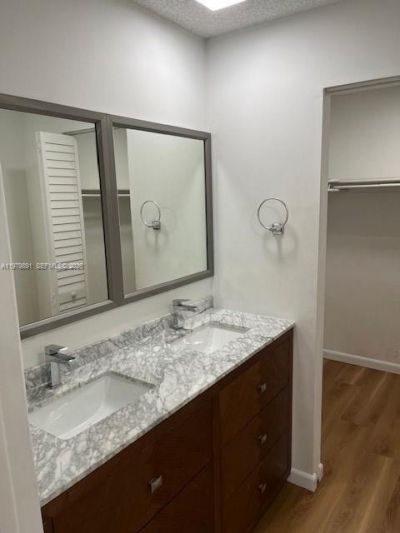 800 NW 29th Ter, Miami, FL 33127 Photo