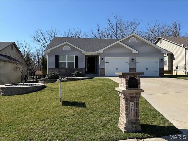 500 Indian Lake Drive , Wright City, MO 63390