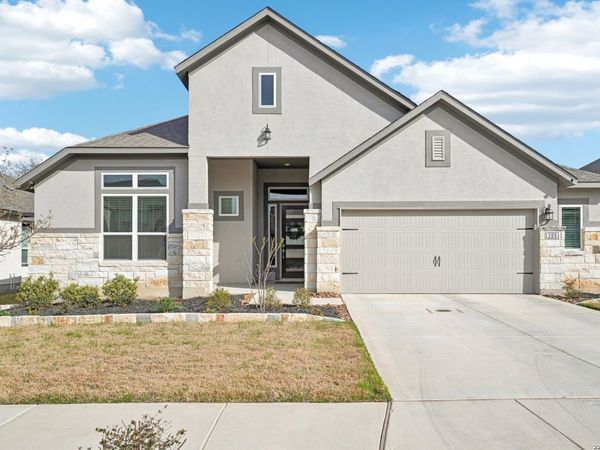 205 Vamanos, Boerne, TX 78006