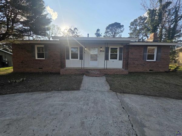 209 Tracy Terrace, Warner Robins, GA 31088