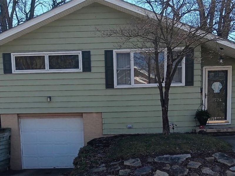 1524 24th Street NW, Canton, OH 44709 Photo 1