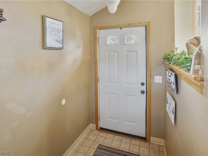 1524 24th Street NW, Canton, OH 44709 Photo 5