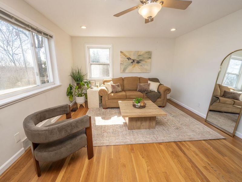 581 Valley View Drive, Taylor Mill, KY 41015 Photo 2