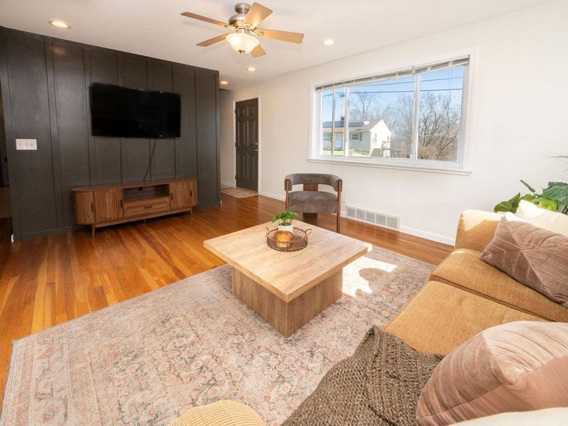 581 Valley View Drive, Taylor Mill, KY 41015 Photo 3