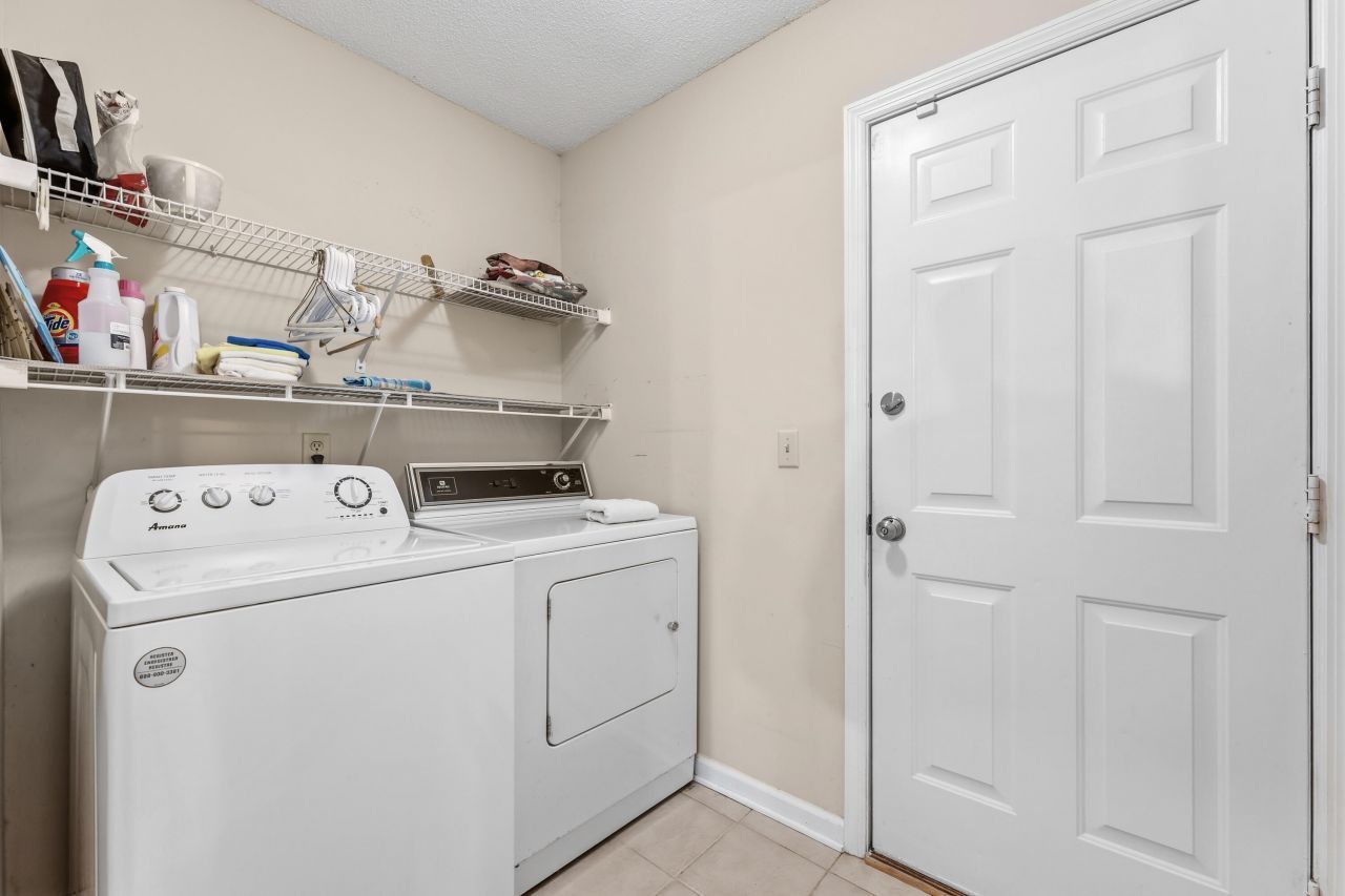 234 St Awdry Street Photo 17