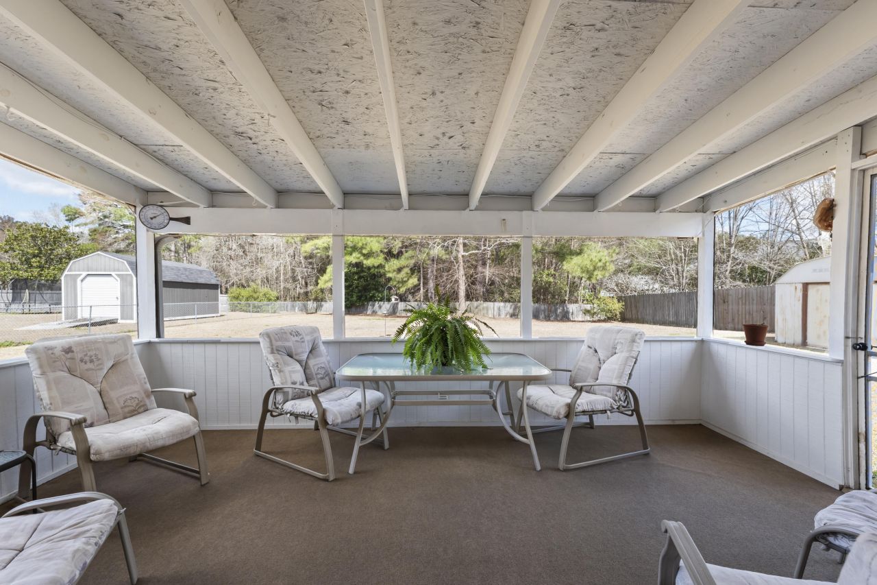 234 St Awdry Street Photo 23