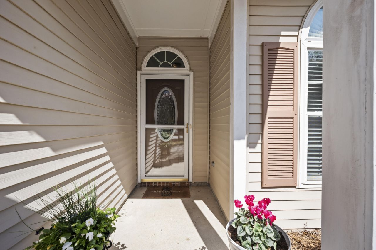 234 St Awdry Street Photo 4