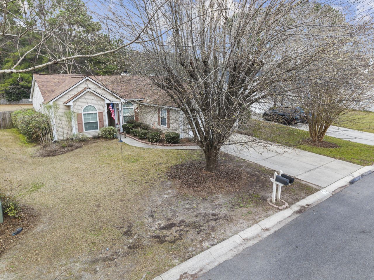 234 St Awdry Street Photo 5