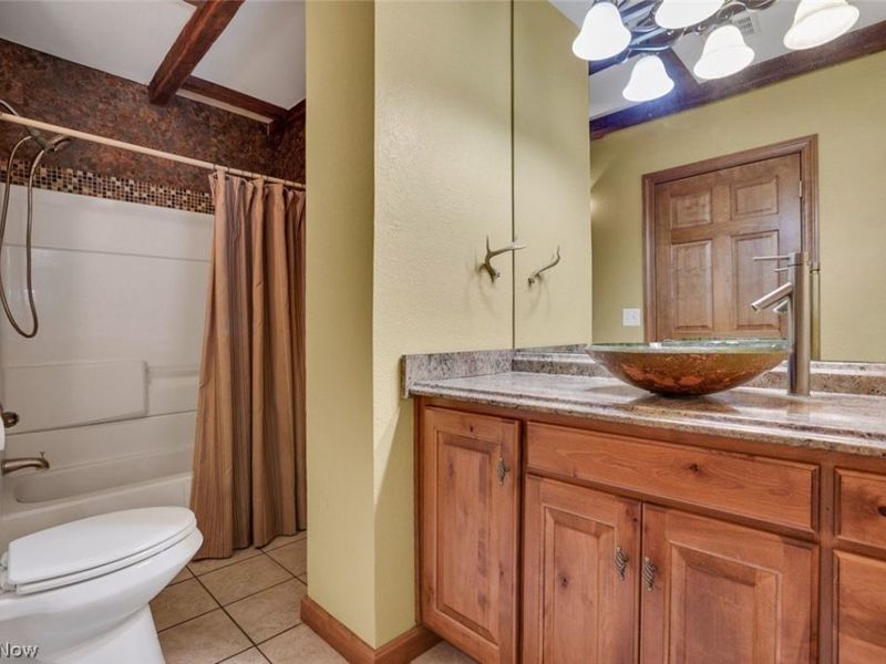 2161 Stacy Lane , Zanesville, OH 43701 Photo 8