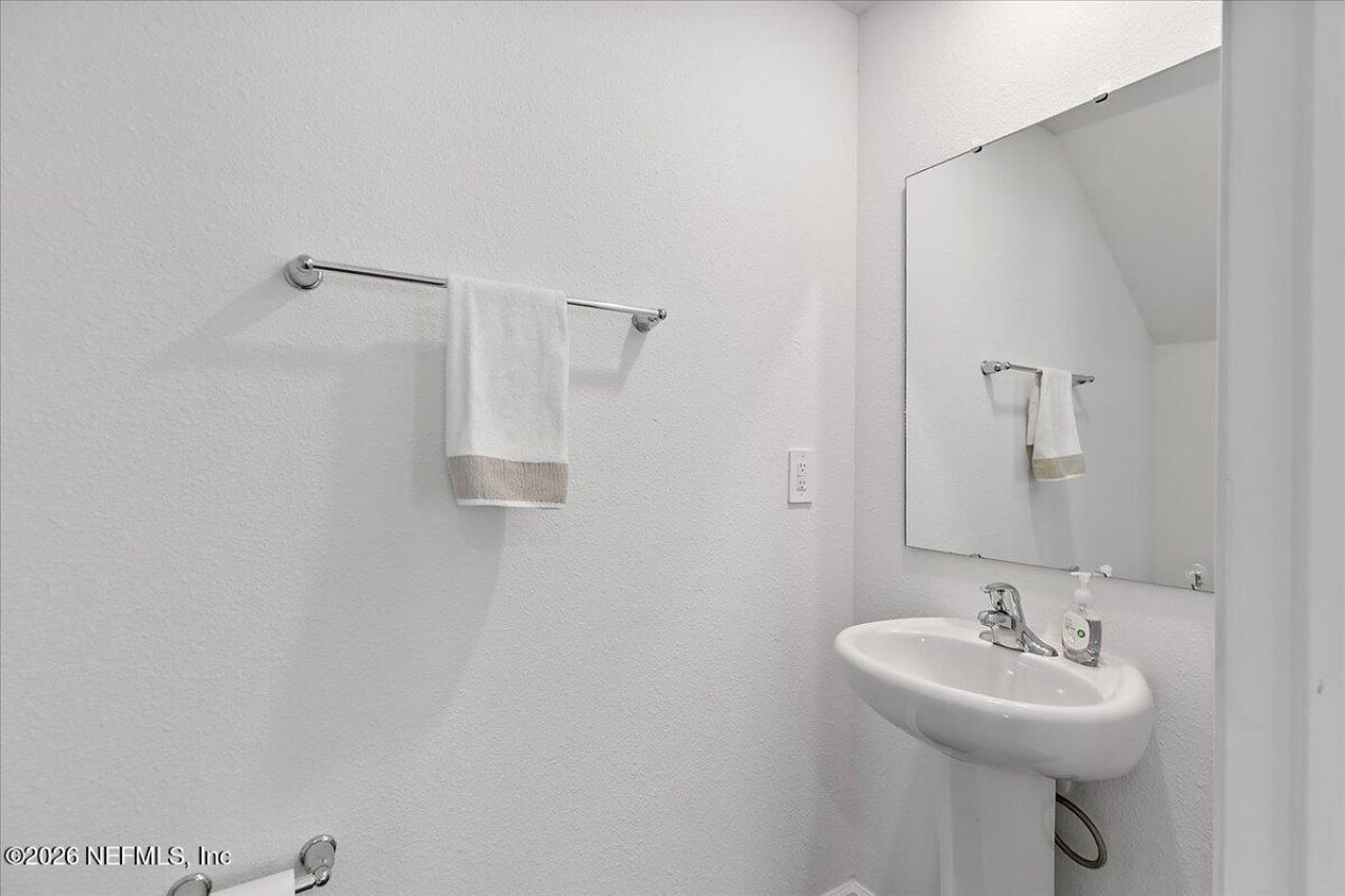 662 Celtic Drive, Jacksonville, FL 32218 Photo