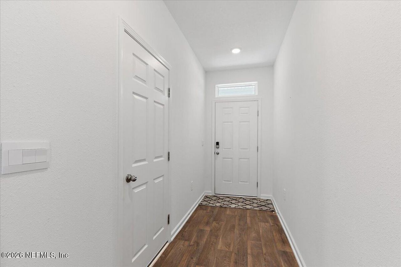 662 Celtic Drive, Jacksonville, FL 32218 Photo