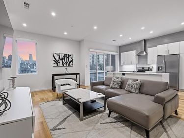 3812 San Jacinto Street, Unit 204, Dallas, TX 75204