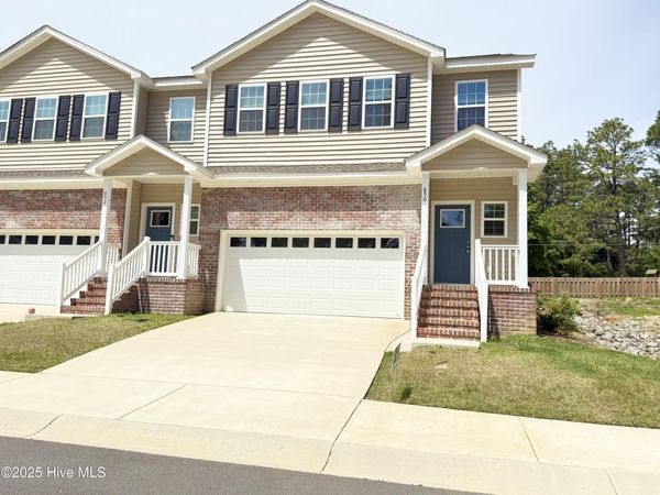 834 Ducks Landing , Aberdeen, NC 28315
