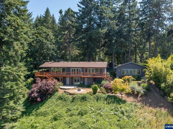 36824 Edgemont Dr, Lebanon, OR 97355