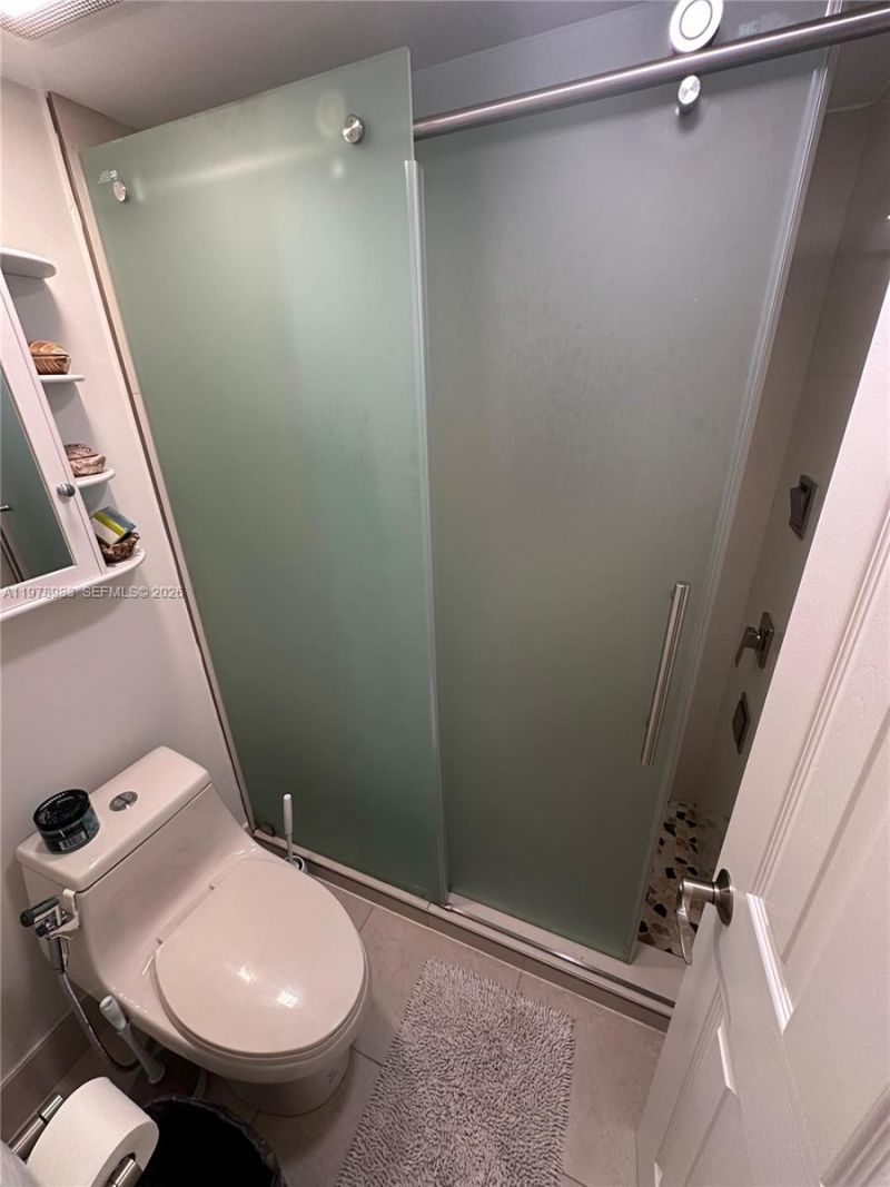 7401 NW 16th St, Unit 407, Plantation, FL 33313 Photo