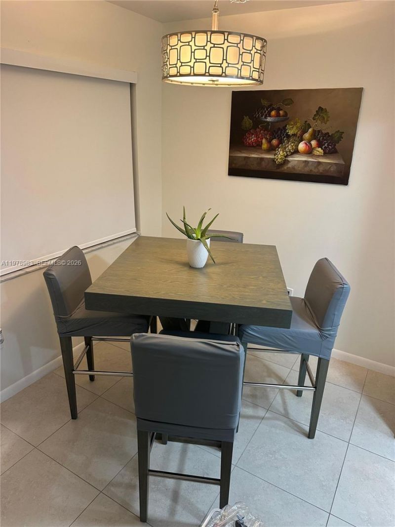 7401 NW 16th St, Unit 407, Plantation, FL 33313 Photo