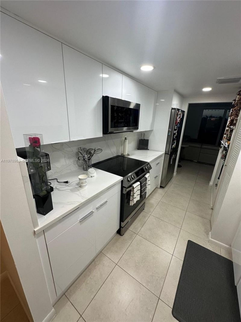 7401 NW 16th St, Unit 407, Plantation, FL 33313 Photo