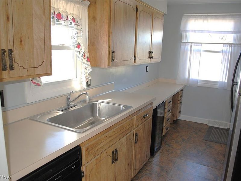 11190 Ronald Drive , Parma, OH 44130 Photo 14