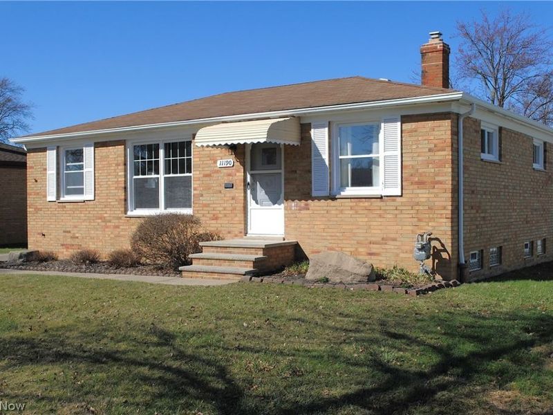 11190 Ronald Drive , Parma, OH 44130 Photo 3