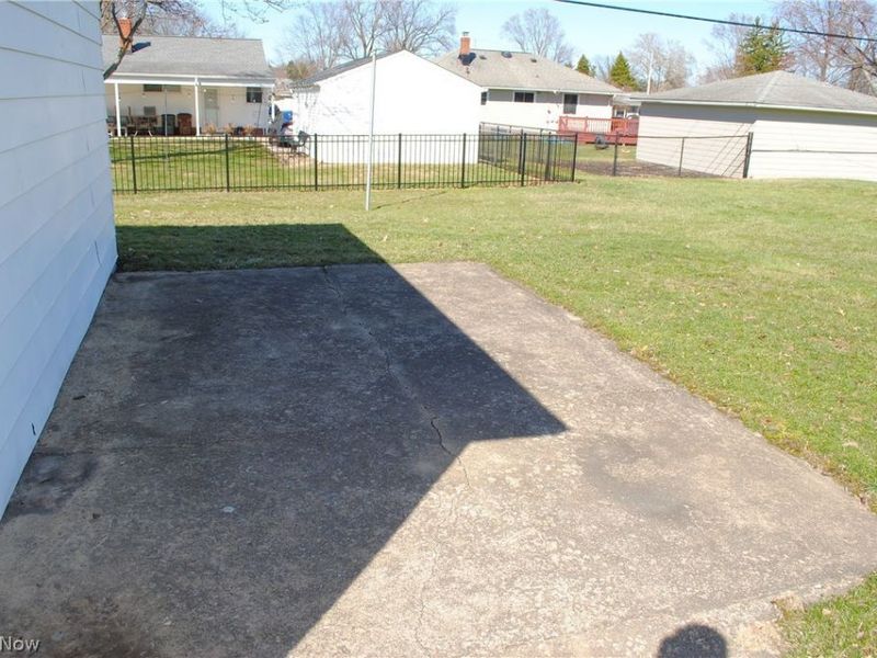 11190 Ronald Drive , Parma, OH 44130 Photo 31