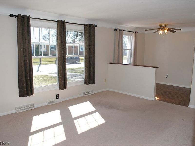 11190 Ronald Drive , Parma, OH 44130 Photo 6