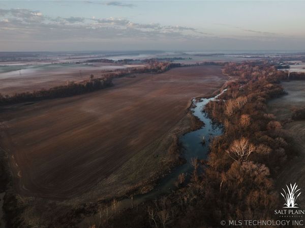 397 Avenue E, Porter, OK 74454