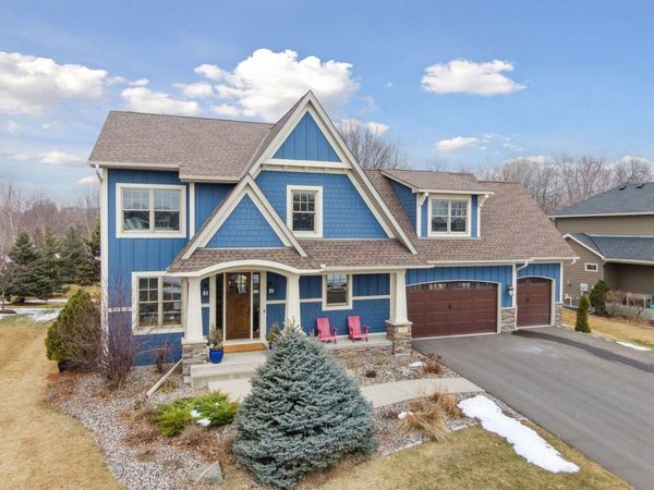 1072 Symphony Lane, Chaska, MN 55318