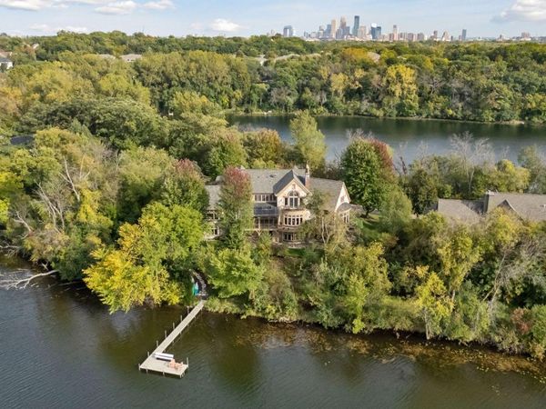 1465 Island Drive , Golden Valley, MN 55422