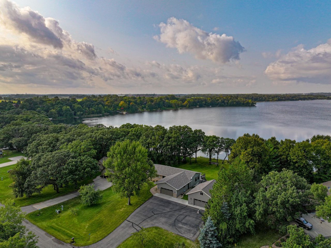 2311 S Burgen Drive Se, Alexandria, MN 56308 Main Photo